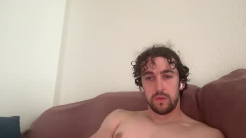 sexy_guy_8 online show from 03-01-25, 10:31