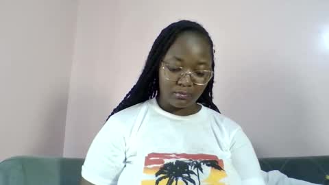 Snapshot of sexy_helle chatting on 05-19-26, 10:54 sexy_helle online show from 05-19-26, 10:54