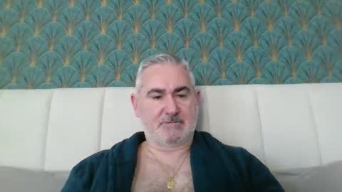 Antonio online show from 04-14-26, 07:03