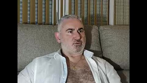 Snapshot of sexy_italiandaddy chatting on 05-22-26, 06:46 Antonio online show from 05-22-26, 06:46