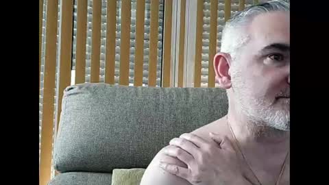 Snapshot of sexy_italiandaddy chatting on 05-28-26, 06:05 Antonio online show from 05-28-26, 06:05