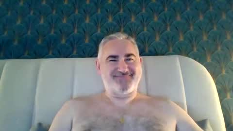 Snapshot of sexy_italiandaddy chatting on 06-02-26, 05:20 Antonio online show from 06-02-26, 05:20
