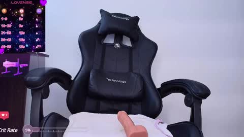 laura  online show from 02-20-25, 05:18