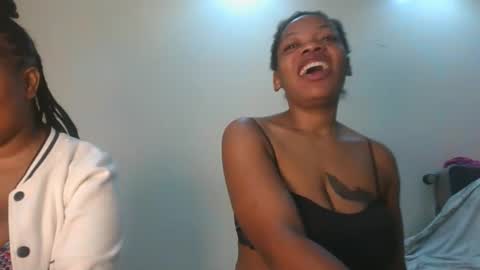 sexy_lyna online show from 02-25-26, 10:03