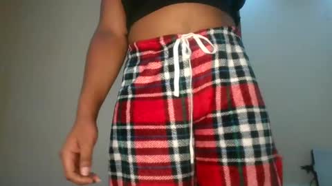 sexy_lyna online show from 06-24-26, 04:33