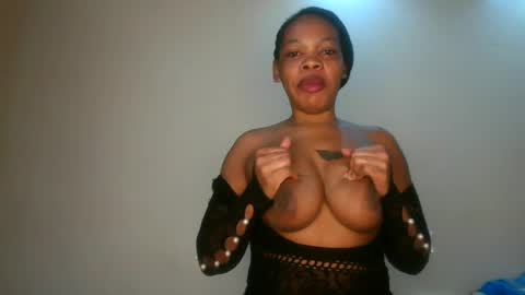 sexy_lyna online show from 07-07-26, 07:34