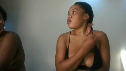 sexy_lyna online show from 07-12-26, 04:36