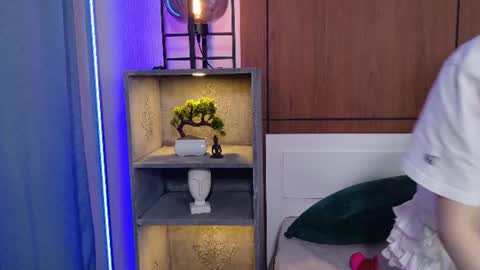 Alison online show from 07-11-26, 06:54