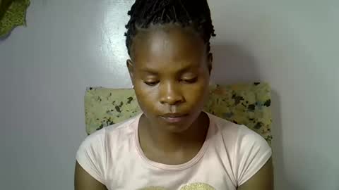 Molyne online show from 02-17-26, 06:10