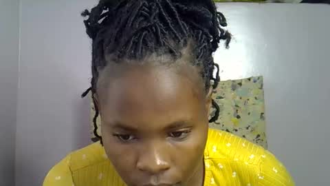 Molyne online show from 02-26-26, 01:43