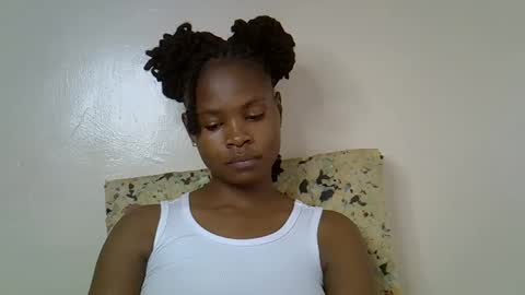 Molyne online show from 03-17-26, 06:00