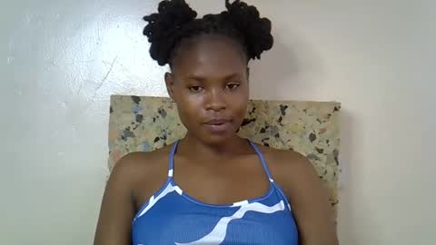 Molyne online show from 03-21-26, 10:02