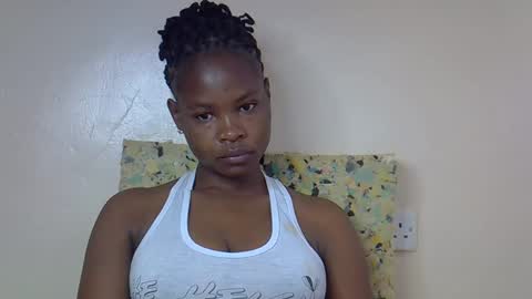 Molyne online show from 04-10-26, 12:16