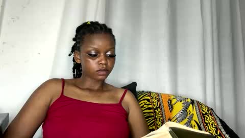 Snapshot of sexy_n_thick chatting on 05-20-26, 06:47 Lyn online show from 05-20-26, 06:47