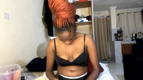 Snapshot of sexy_nyla chatting on 06-22-26, 10:51 Nyla online show from 06-22-26, 10:51