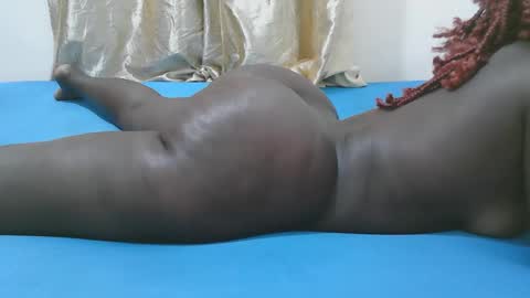 Sexy Quincy online show from 11-14-25, 11:35