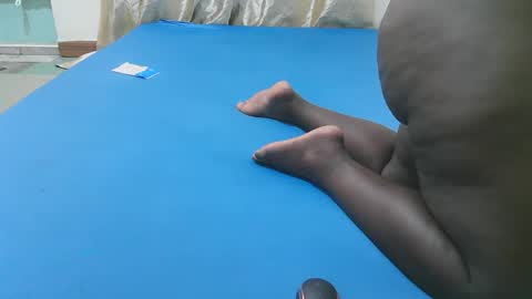 Sexy Quincy online show from 12-20-25, 06:20