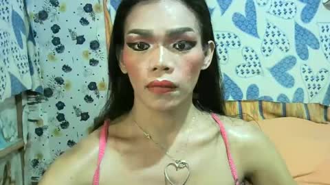 Snapshot of sexy_scarlet69 chatting on 06-19-26, 11:14 scarlet online show from 06-19-26, 11:14