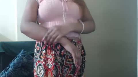 Snapshot of sexy_soniya chatting on 09-20-25, 09:10 Soniya online show from 09-20-25, 09:10