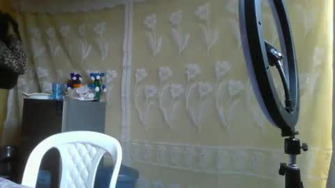 Snapshot of sexy_titz chatting on 10-03-25, 08:11 sexy_titz online show from 10-03-25, 08:11