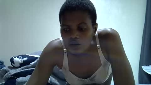 Snapshot of sexy_vero01 chatting on 06-05-26, 06:02 sexy_vero01 online show from 06-05-26, 06:02