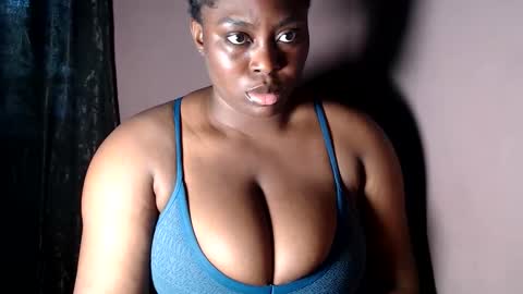 Snapshot of sexy_wet_ria chatting on 06-09-26, 09:32 ria online show from 06-09-26, 09:32