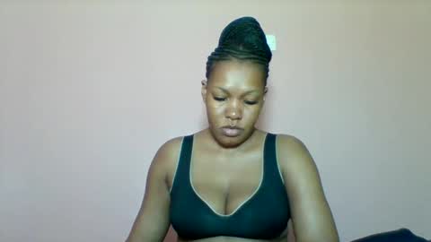 Snapshot of sexyapple2002 chatting on 09-22-25, 06:21 sexyapple2002 online show from 09-22-25, 06:21