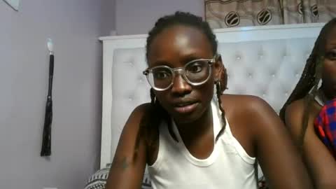 Snapshot of sexyary chatting on 07-04-26, 06:03 sexyary online show from 07-04-26, 06:03