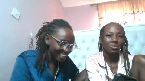 Snapshot of sexyary chatting on 07-08-26, 01:37 sexyary online show from 07-08-26, 01:37