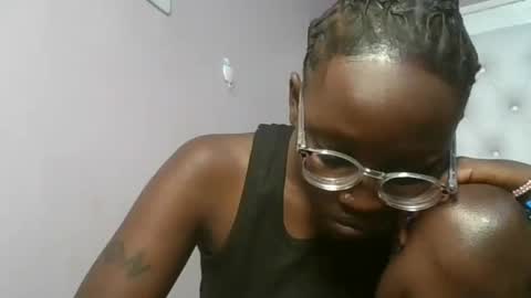 Snapshot of sexyary chatting on 07-16-26, 03:40 sexyary online show from 07-16-26, 03:40