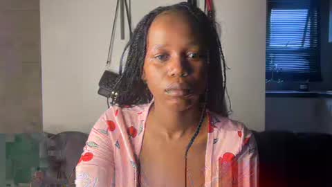 Snapshot of sexyasszeeee chatting on 04-25-26, 03:20 sexyasszeeee online show from 04-25-26, 03:20
