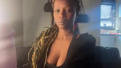Snapshot of sexyasszeeee chatting on 07-10-26, 08:40 sexyasszeeee online show from 07-10-26, 08:40