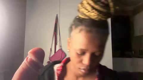 Snapshot of sexyasszeeee chatting on 08-02-26, 04:05 sexyasszeeee online show from 08-02-26, 04:05