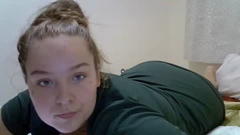 ALAYA  online show from 09-24-25, 06:44