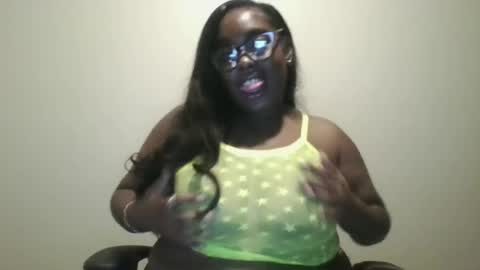 Snapshot of sexyazzhoo4 chatting on 07-31-26, 06:02 Ch0colatedr0pppp online show from 07-31-26, 06:02