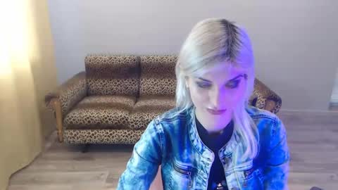 sexybeatriice online show from 01-24-25, 07:19