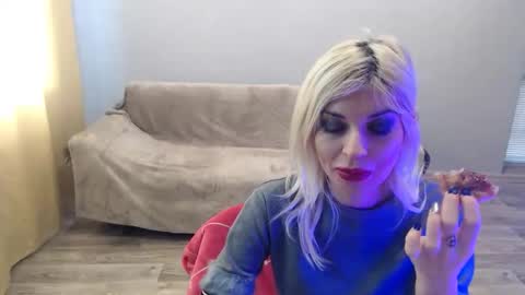 sexybeatriice online show from 01-17-26, 07:24