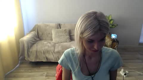 Snapshot of sexybeatriice chatting on 05-31-26, 06:21 sexybeatriice online show from 05-31-26, 06:21