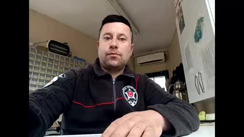 Snapshot of sexybigdick11 chatting on 04-17-26, 02:53 david online show from 04-17-26, 02:53