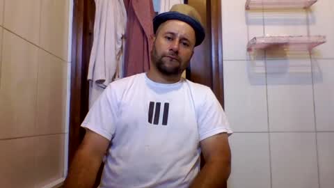 Snapshot of sexybigdick11 chatting on 07-13-26, 01:36 david online show from 07-13-26, 01:36