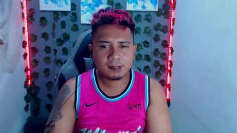 Jonas Cum BARBER IN TRAINING online show from 01-04-25, 04:44