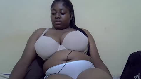 sexyboobies25 online show from 03-11-25, 01:37