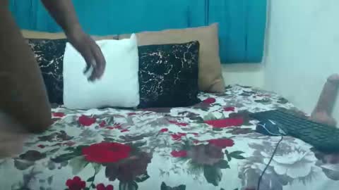 Snapshot of sexyboobsx2 chatting on 09-26-25, 09:57 sexyboobsx2 online show from 09-26-25, 09:57