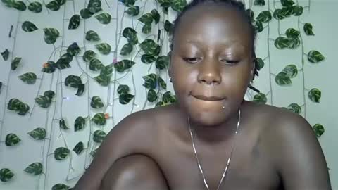 Snapshot of sexybree_love chatting on 12-05-24, 11:49 sexybree_love online show from 12-05-24, 11:49