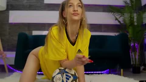 Celline online show from 06-26-26, 04:39