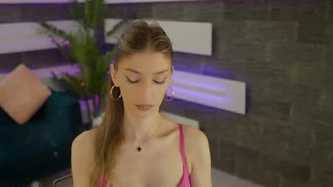 Celline online show from 07-17-26, 04:30