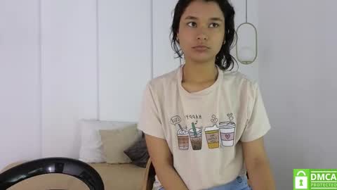 chanell and yina online show from 11-21-25, 01:10