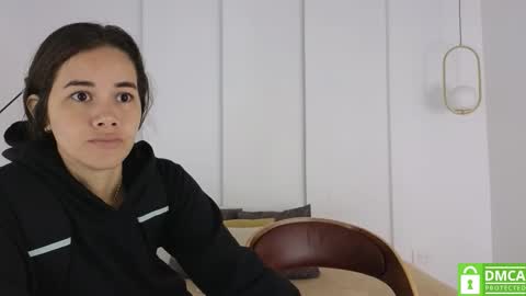 chanell and yina online show from 12-03-25, 12:36