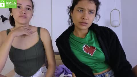 Snapshot of sexychanell_18 chatting on 05-23-26, 01:37 chanell and yina online show from 05-23-26, 01:37