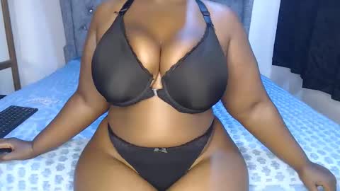 sexychocco online show from 10-04-25, 11:52